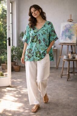 Click Linen Lagenlook Top Large Blue Floral Artsy Relaxed Fit Coastal Casual